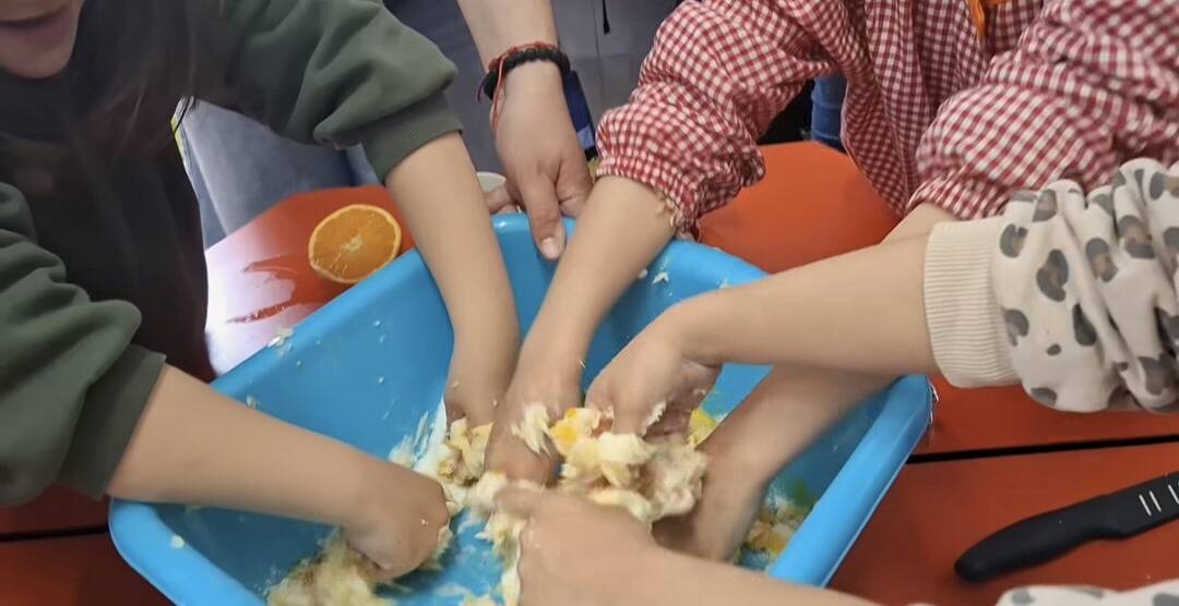 HACEMOS CRESPELLOS A INFANTIL