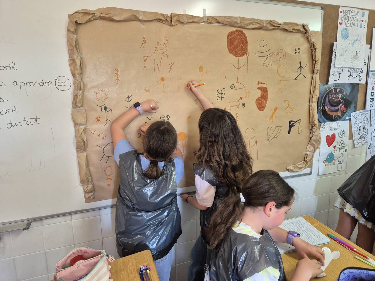 ESTUDIAM LA PREHISTÒRIA A 4T EP