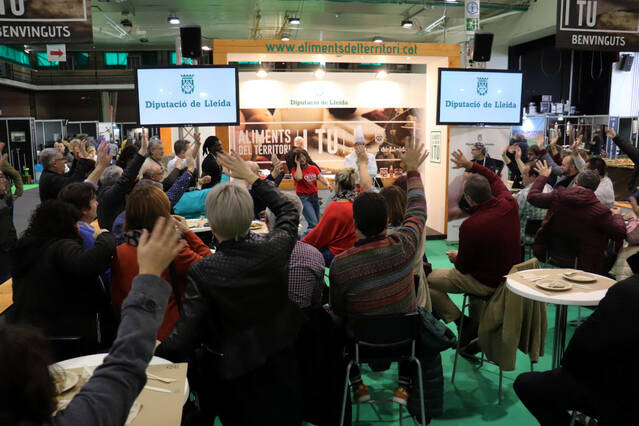 Programa de la mostra culinària a l'estand d'Aliments del territori de la Fira de l'Oli