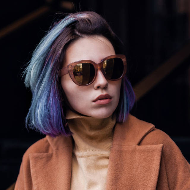 <h2>Color</h2>
<br />
<p style="color: white; font-weight: 300; letter-spacing: 2px;">TÉCNICAS DE COLORACIÓN</p>