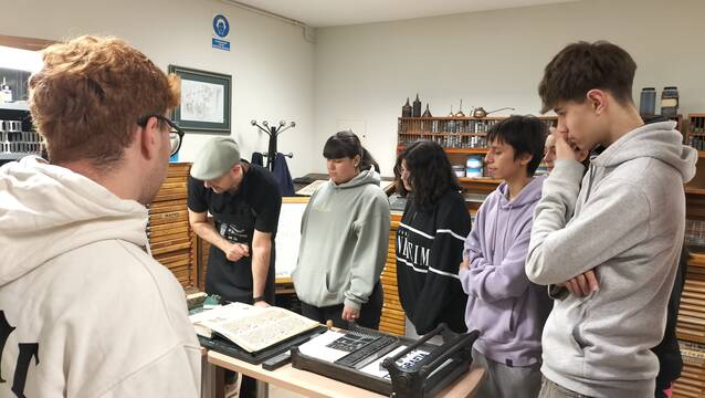 Conèixer el passat per entendre el present. Visitem la impremta de la Diputació de Lleida