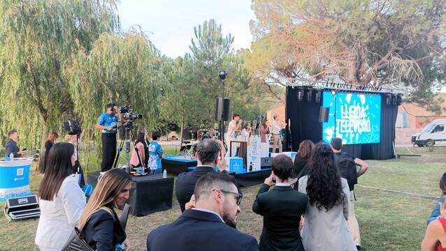J.M. Bossa, docent d’Imatge i so, posa banda sonora als 25 anys de LleidaTV