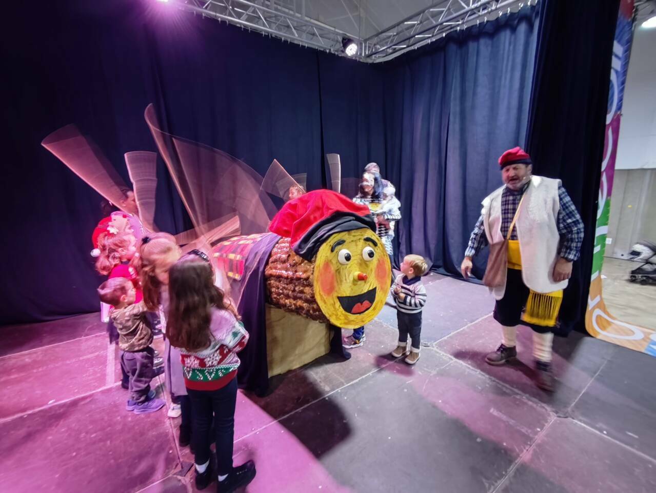 Tronc de Nadal i Torronada