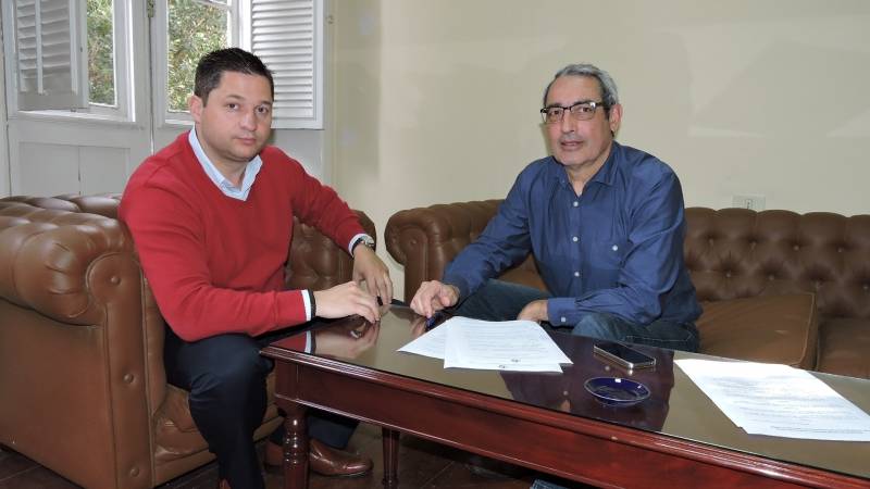 Firma de acuerdo de Colaboración con Canarlab