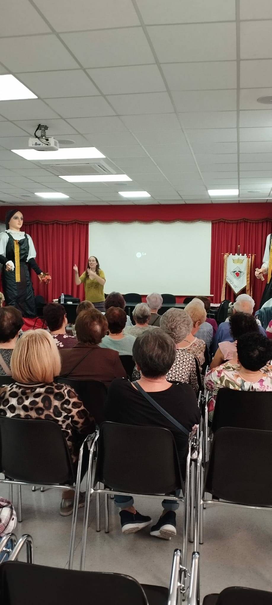 CINEFORUM "LAS COSAS SENCILLAS" DIMECRES 1 D'OCTUBRE DE 2025