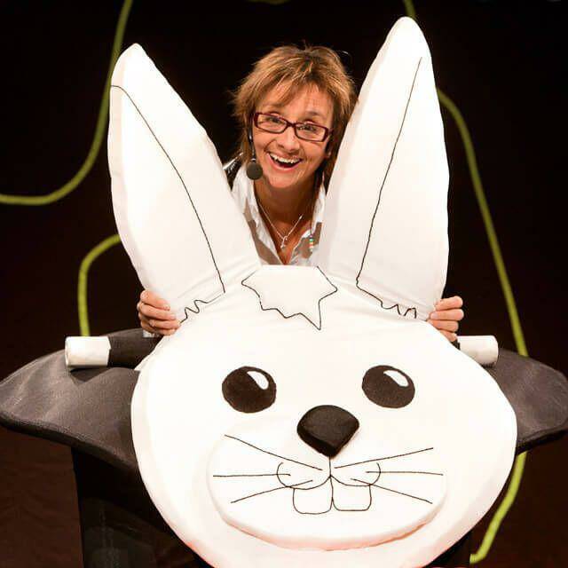 Escola Albirka. Taller Juguem amb els poetes amb Rosa Fité