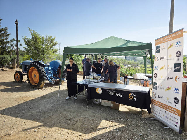 Caracolada de la Fecoll en el Sant Jordi Agrosolidario de la Huerta de Lleida