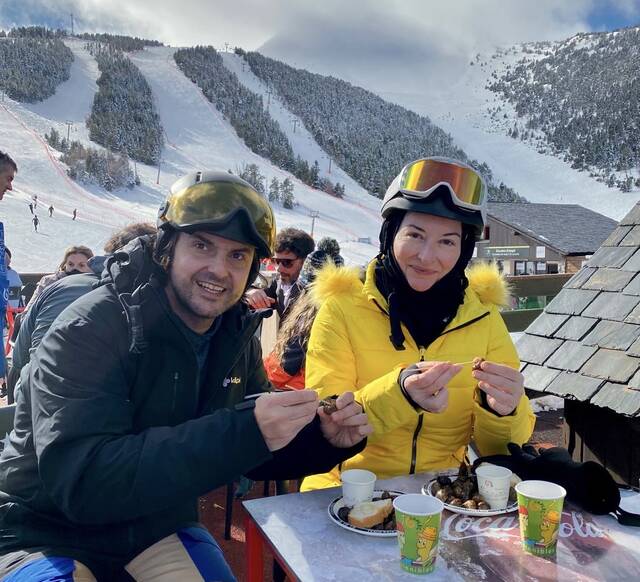 Espot acoge la primera caracolada del año en la nieve