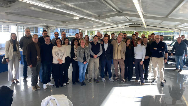 La II Jornada Empresarial Fecoll reune a una treintena de ejecutivos de veinte compañías