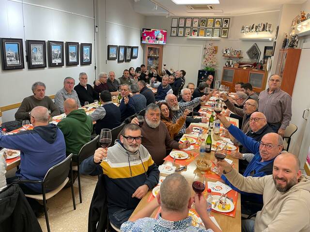L'esmorzar de la Grossa de Nadal omple la Fecoll