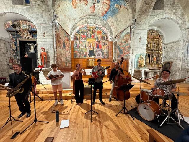 Era glèisa de Santa Maria d’Arties acuelhec eth dusau acte dera 27au edicion deth Romanic Musicau