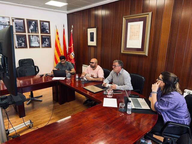 Eth Conselh Generau d’Aran a encetat ua torn d’amassades damb es ajuntaments dera Val d’Aran e entà presentar eth nau sistèma de contenedors que se plaçaràn ena tardor enes ièrles acordades