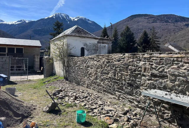 Inici des trabalhs en cementèri municipau de Bossòst