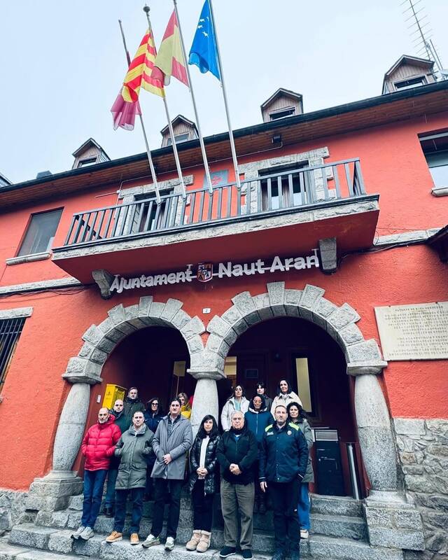 Menuta de silenci en Naut Aran pes mòrts en Adamuz e er esquiaire en Dossau