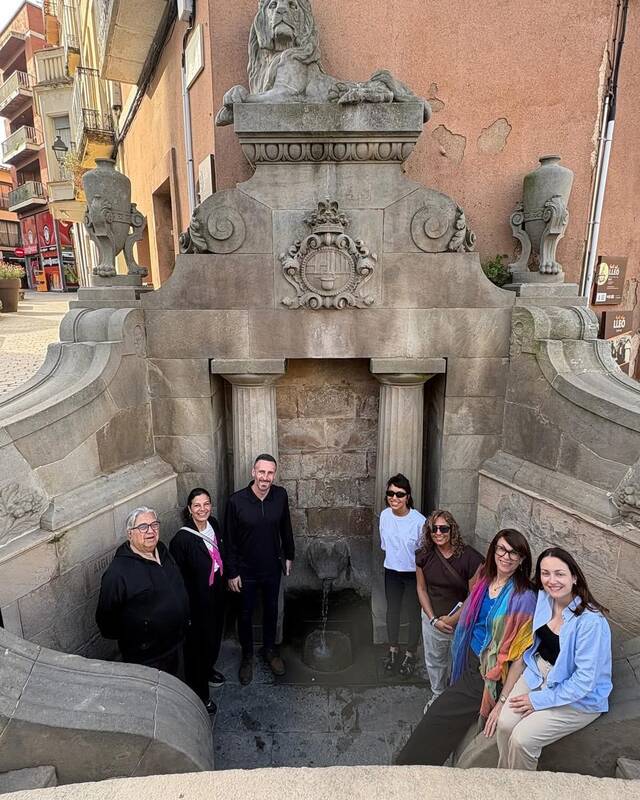 Ua delegacion de Naut Aran s’a desplaçat enquia Caldes de Montbui entara trobada presenciau des Viles Termaus de Catalonha