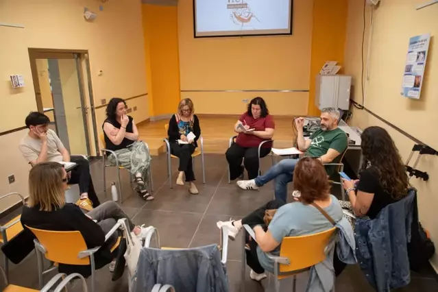Debat a Guissona sobre accés a l’habitatge i serveis públics