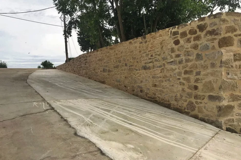 Habiliten murs de contenció a Sant Guim i l’Ametlla