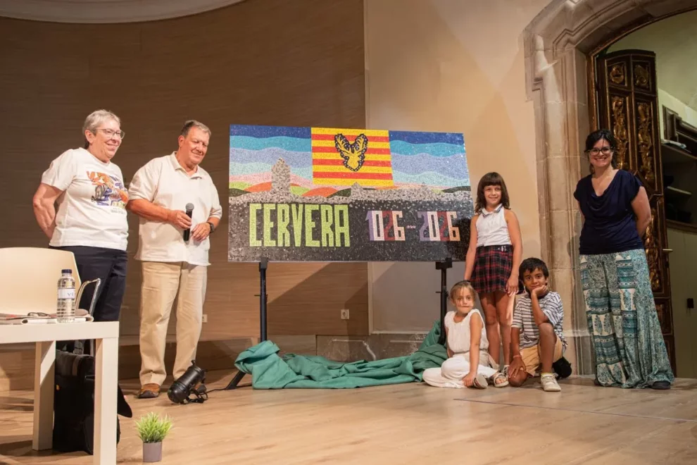 L’essència de Cervera queda plasmada en el trencadís del Mil·lenari