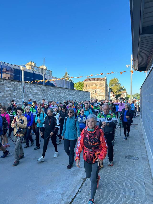 Més de 600 participants a la Caminada de la Marinada