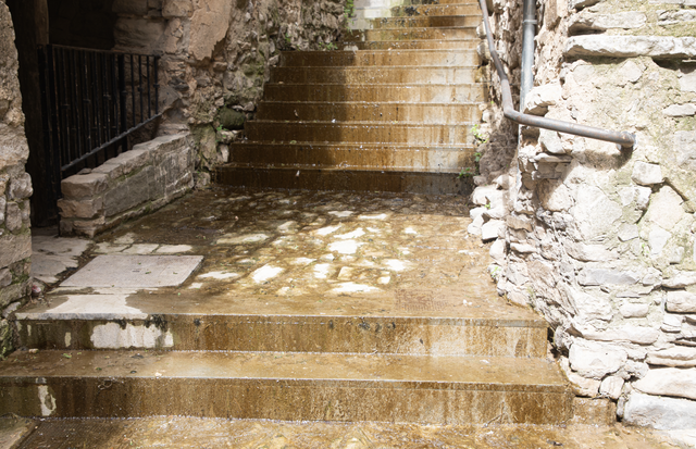 Sant Guim de la Plana queda inundat per aigües subterrànies