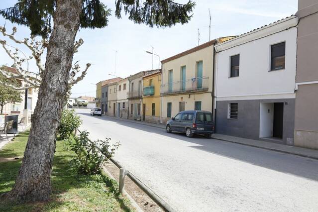 Agredeixen i lliguen un veí d'Arbeca per robar a casa seva