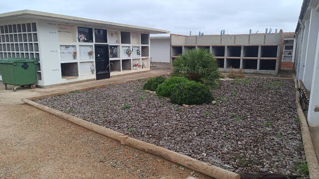 Avís per regularitzar la situació actual dels nínxols de Castelldans