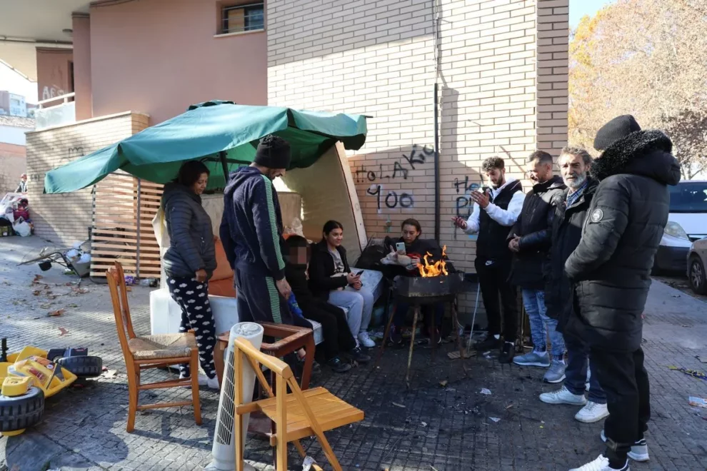 Desallotjats de les Borges, al carrer i intents d’okupar habitatges