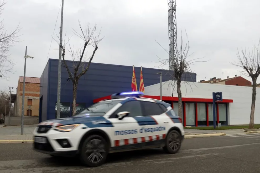 Detingut per robar coure en una empresa de les Borges