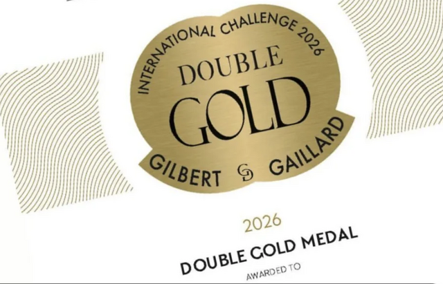 Doble or internacional per a Mas Blanch i Jové