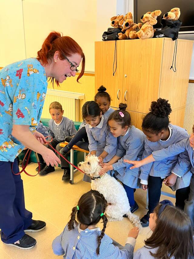 El Col·legi de Veterinaris de Lleida porta el projecte ‘Xipi va a l’escola’ a Bellaguarda