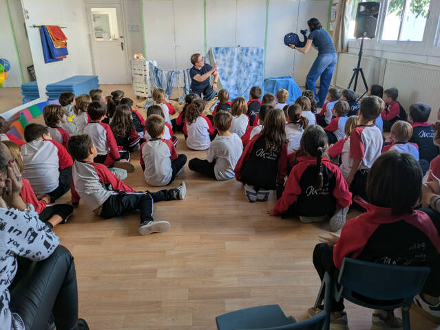 Els conta-contes visiten a les escoles de les Borges