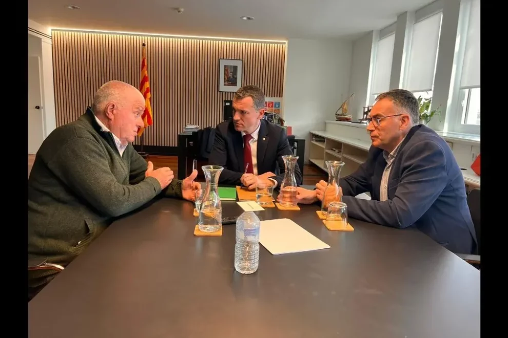 Govern i Segarra-Garrigues pacten rebaixar el preu de l’aigua un 20%