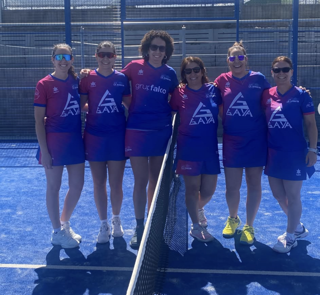 L'equip femení de la Serreta, campiones a dues jornades