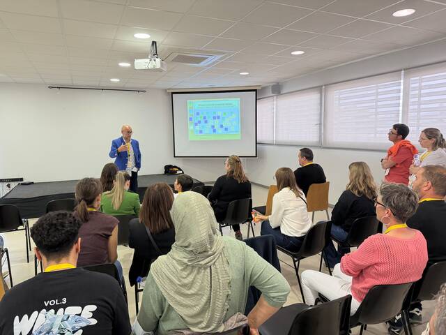 Les Garrigues dissenyen el seu futur en un debat intergeneracional