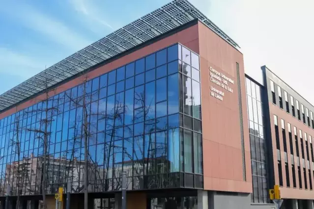 L’oli de pinyolada, matèria primera per a la impressió 3D i per fabricar perfums