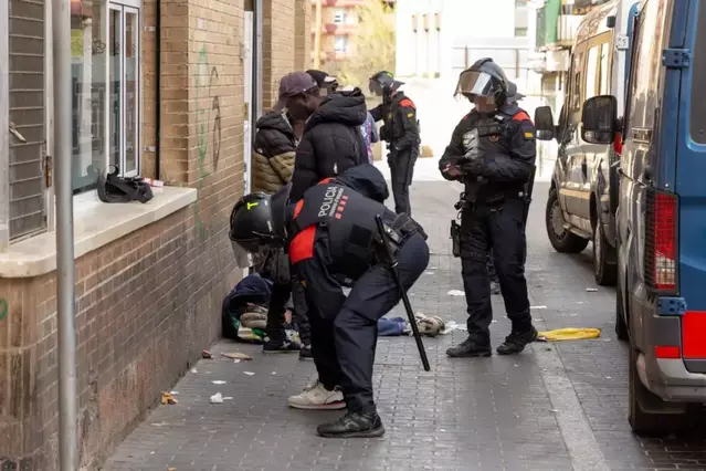 Macrobatuda policial a Lleida contra la multireincidència i els robatoris en vies ràpides