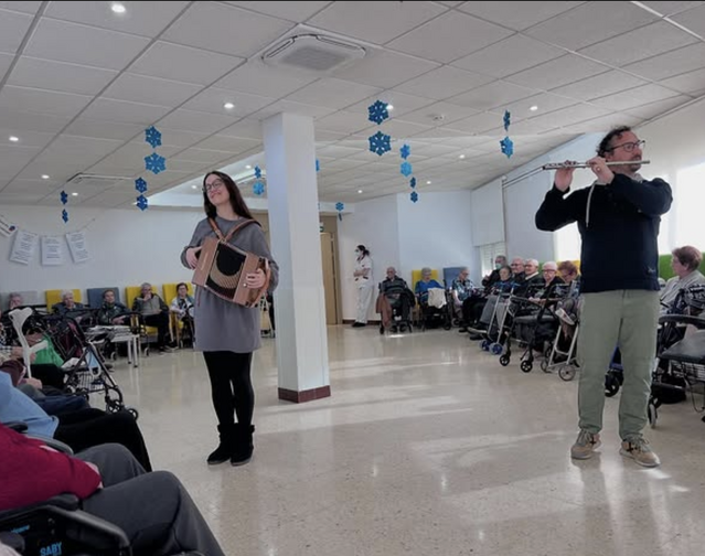 Música per als usuaris de la residència de Juneda