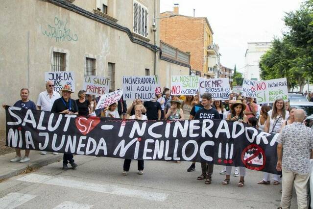 Paneque accepta reunir-se amb els alcaldes crítics amb Tracjusa