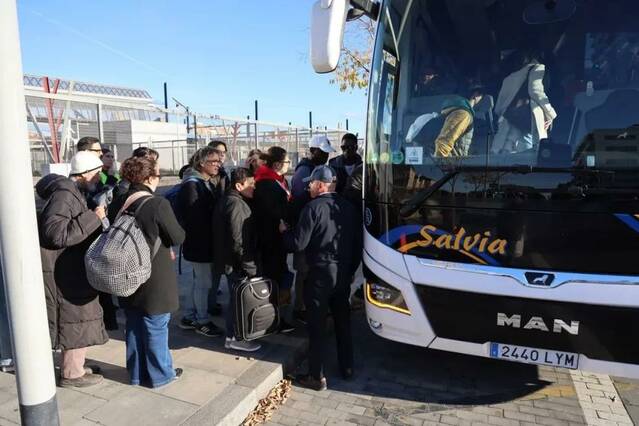 Renfe posa busos per danys a la catenària entre Lleida i Vinaixa
