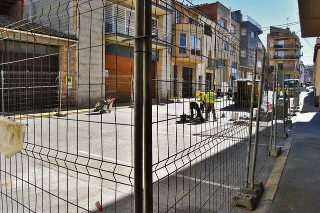 Renoven clavegueres per evitar humitats en edificis de les Borges