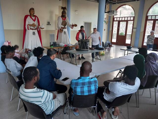 Sessió de cultura popular per als nouviguts d'Arbeca