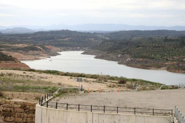Signada l’acta de la reunió que ha de permetre fer les proves de càrrega de l’embassament de l’Albagés
