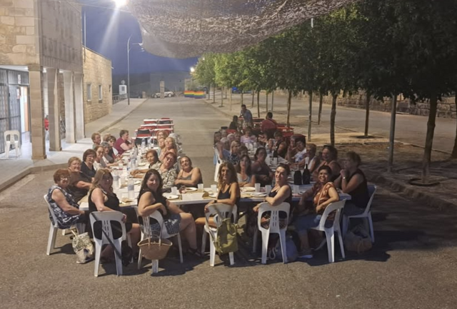 Sopar a la fresca de l'Associació La Ruella de Vinaixa