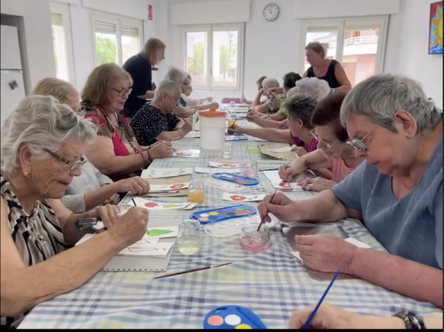 Taller de pintura a la Residència de Juneda