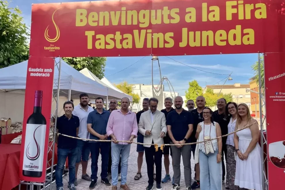 Un brindis amb vi de proximitat