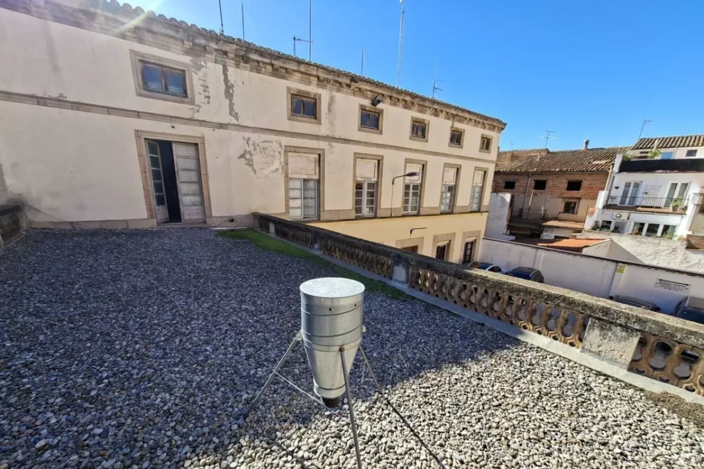 Un veí de les Borges Ingressa a l’UCI amb pneumònia per un bacteri propi de les aus