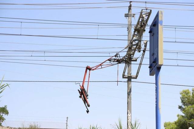 Una avaria impedeix el servei de vuit trens de la costa