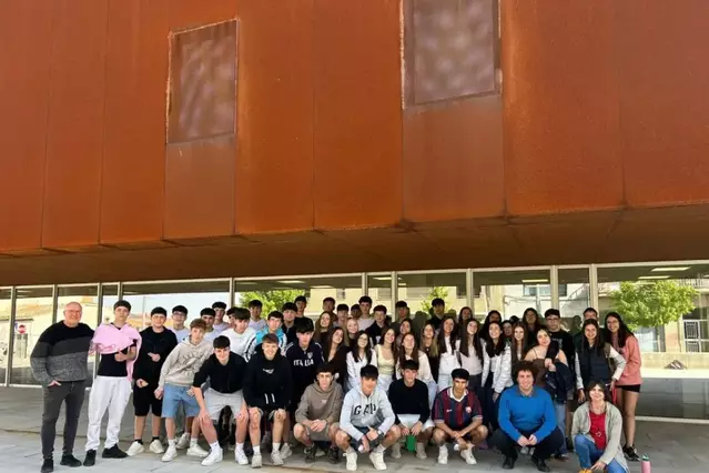 Visita escolar a l’arxiu comarcal de les Garrigues