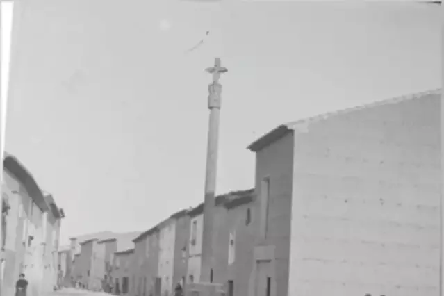 A punt la història gràfica que recopila més de 450 fotos des del segle XIX