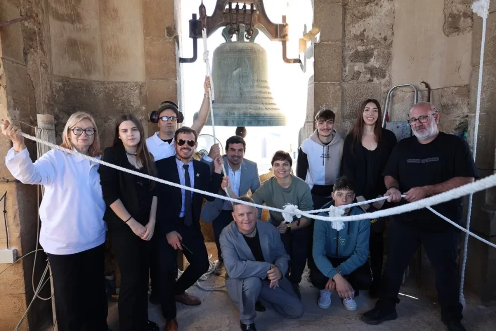 Bellvís recupera els seus campaners